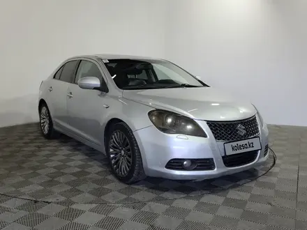 Suzuki Kizashi 2011 года за 3 230 000 тг. в Алматы – фото 3