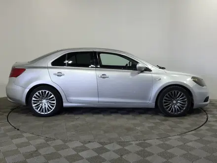 Suzuki Kizashi 2011 года за 3 230 000 тг. в Алматы – фото 4