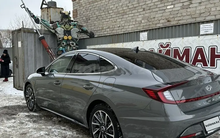 Hyundai Sonata 2022 годаүшін14 500 000 тг. в Усть-Каменогорск