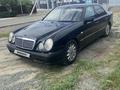 Mercedes-Benz E 320 1998 года за 2 800 000 тг. в Атырау – фото 4