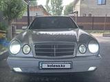 Mercedes-Benz E 230 1997 года за 2 000 000 тг. в Алматы