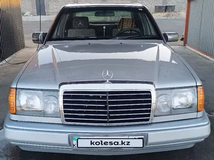 Mercedes-Benz E 200 1990 года за 1 250 000 тг. в Туркестан – фото 3