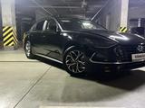 Hyundai Sonata 2022 годаүшін10 000 000 тг. в Алматы – фото 2