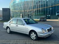 Mercedes-Benz E 280 1997 года за 2 750 000 тг. в Алматы