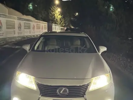 Lexus ES 300h 2013 года за 9 000 000 тг. в Алматы – фото 2