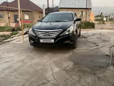 Hyundai Sonata, 2011