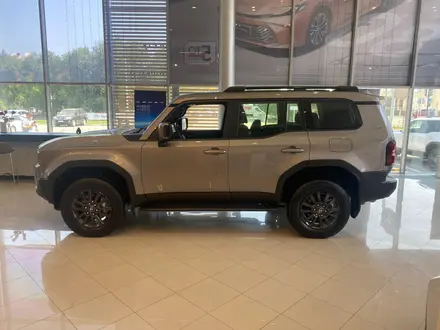 Toyota Land Cruiser Prado Comfort+ 2025 года за 32 490 000 тг. в Актобе – фото 11