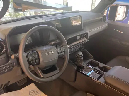 Toyota Land Cruiser Prado Comfort+ 2025 года за 32 490 000 тг. в Актобе – фото 5