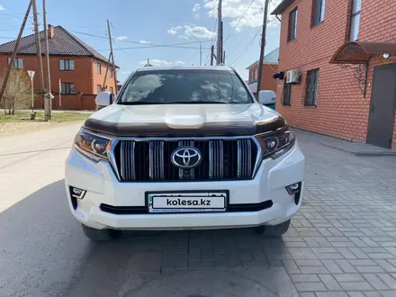 Toyota Land Cruiser Prado 2019 года за 35 000 000 тг. в Актобе – фото 3