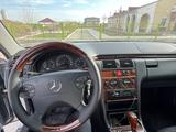 Mercedes-Benz E 320 2001 года за 3 200 000 тг. в Шиели – фото 5