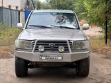 Toyota Land Cruiser 2002 годаүшін5 500 000 тг. в Актобе – фото 4