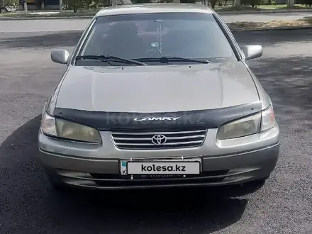 Toyota Camry 1999 года за 2 850 000 тг. в Алматы