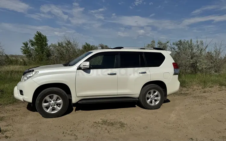 Toyota Land Cruiser Prado 2010 года за 13 500 000 тг. в Павлодар