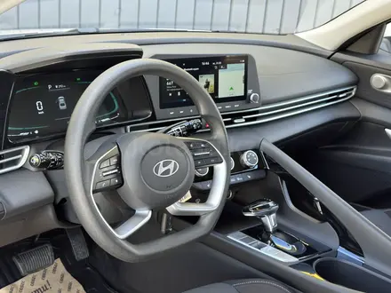 Hyundai Elantra 2025 года за 8 800 000 тг. в Актобе – фото 13