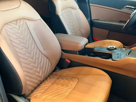 Kia Sportage X-Line+ 2025 года за 18 590 000 тг. в Костанай – фото 30