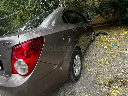 Chevrolet Aveo 2013 года за 3 500 000 тг. в Шымкент – фото 15