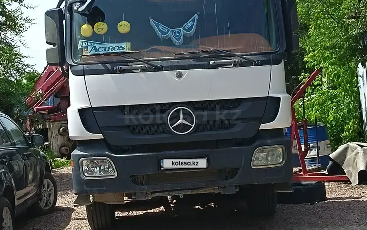 Mercedes-Benz  Автобетоносмеситель 2013 годаүшін20 000 000 тг. в Алматы