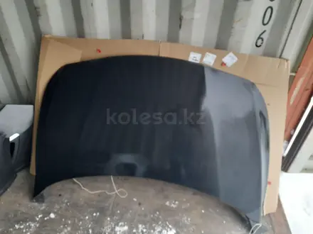Капот за 5 000 тг. в Караганда