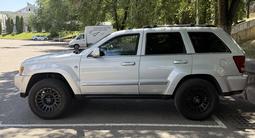Jeep Grand Cherokee 2006 года за 9 000 000 тг. в Алматы – фото 5