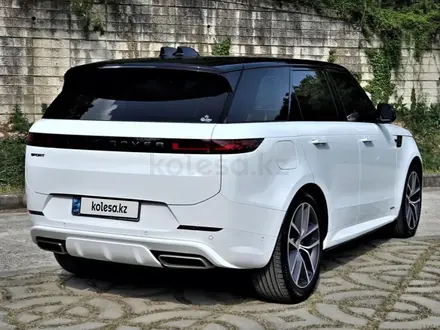 Land Rover Range Rover Sport 2024 года за 64 000 000 тг. в Алматы – фото 3