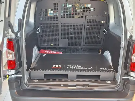Toyota ProAce Verso 2025 года за 25 200 000 тг. в Алматы – фото 67