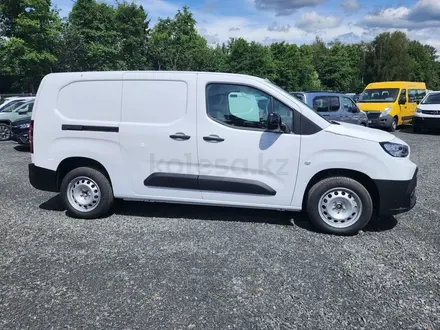 Toyota ProAce Verso 2025 года за 25 200 000 тг. в Алматы – фото 89