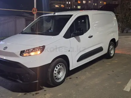 Toyota ProAce Verso 2025 года за 25 200 000 тг. в Алматы – фото 6