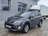 Toyota RAV4 2015 года за 10 700 000 тг. в Уральск – фото 2