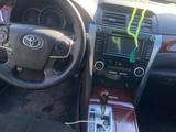 Toyota Camry 2014 года за 8 600 000 тг. в Семей – фото 5