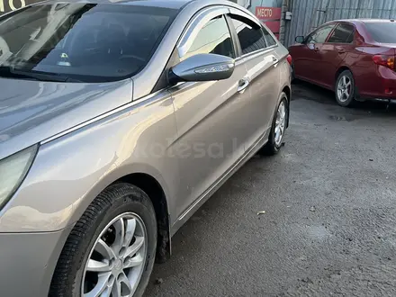 Hyundai Sonata 2009 года за 5 100 000 тг. в Алматы – фото 2