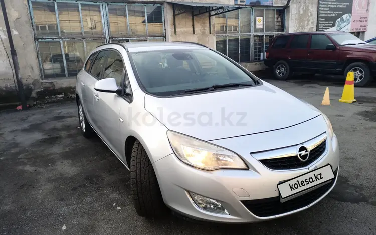 Opel Astra 2011 годаүшін4 700 000 тг. в Алматы
