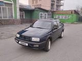 Volkswagen Vento 1996 года за 1 100 000 тг. в Алматы – фото 2