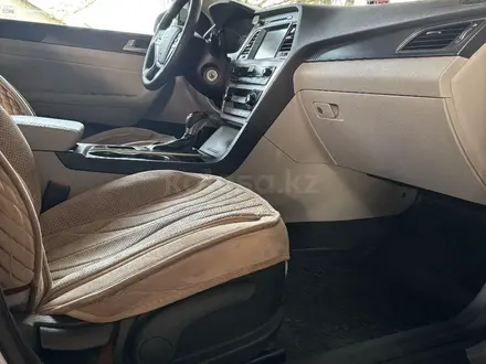 Hyundai Sonata 2015 года за 6 750 000 тг. в Шымкент – фото 13