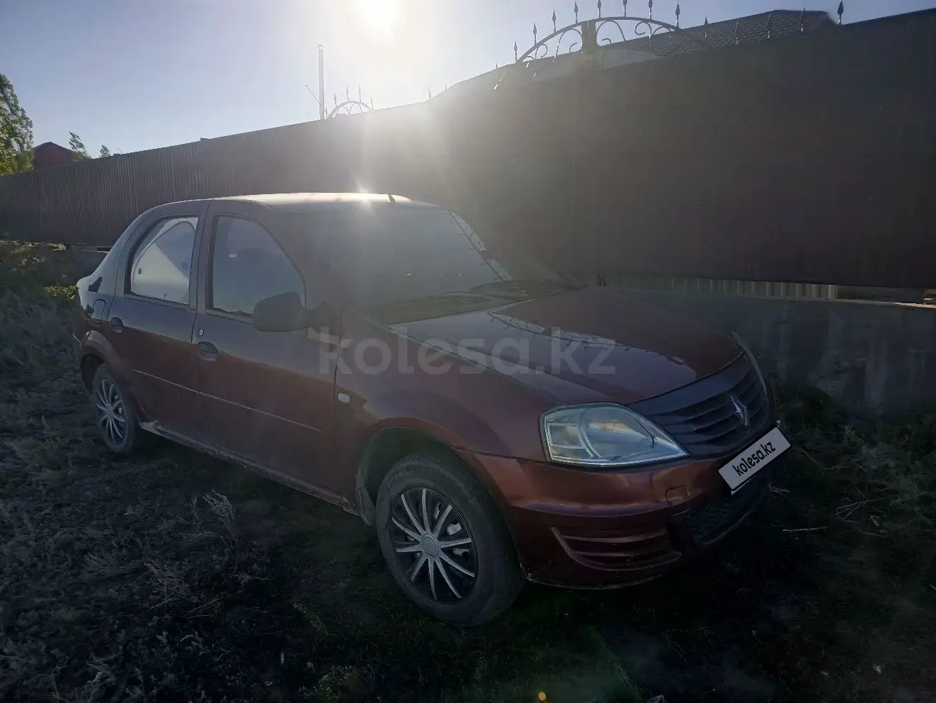 Renault Logan, 2011