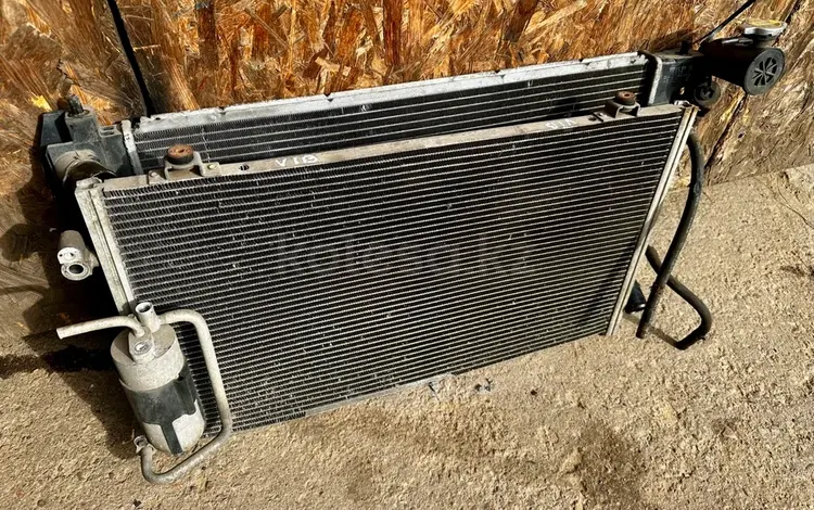 Радиатор охлаждения комплект Понтиак Вайб привозной за 45 000 тг. в Алматы