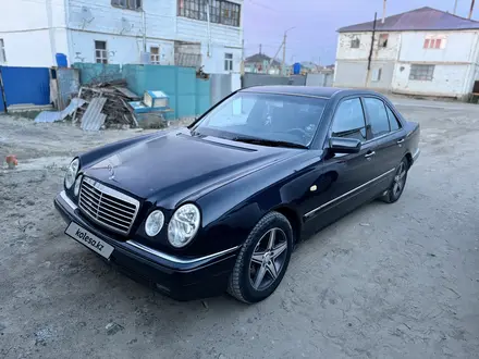 Mercedes-Benz E 280 1997 года за 3 500 000 тг. в Кызылорда – фото 3