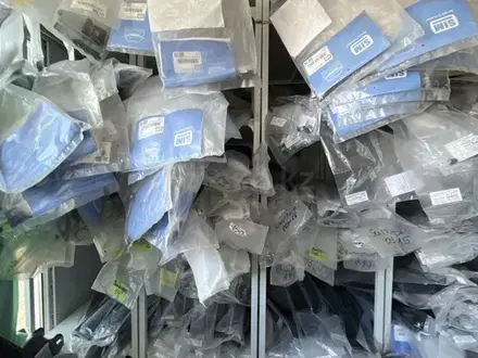 Ветровики, Мухобойки на Toyota за 5 000 тг. в Алматы – фото 3