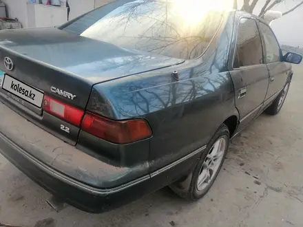 Toyota Camry 1996 года за 3 000 000 тг. в Алматы – фото 2