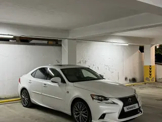 Lexus IS 250