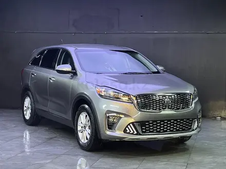 Kia Sorento 2018 года за 14 500 000 тг. в Уральск