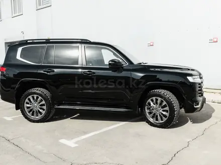 Toyota Land Cruiser Premium+ 2026 года за 71 640 160 тг. в Актау – фото 24