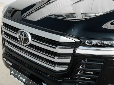 Toyota Land Cruiser Premium+ 2026 года за 71 640 160 тг. в Актау – фото 4