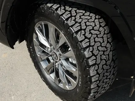 Toyota Land Cruiser Premium+ 2026 года за 71 640 160 тг. в Актау – фото 6