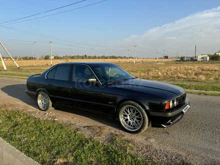 BMW 540 1993 года за 3 900 000 тг. в Шымкент – фото 10