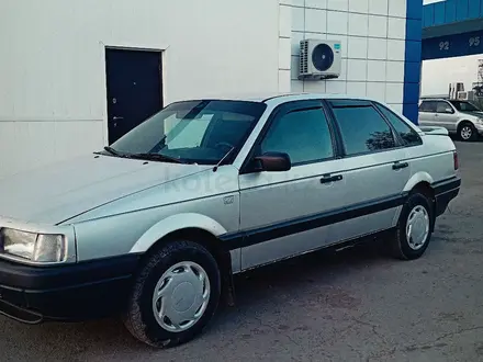 Volkswagen Passat 1991 года за 1 800 000 тг. в Костанай – фото 2