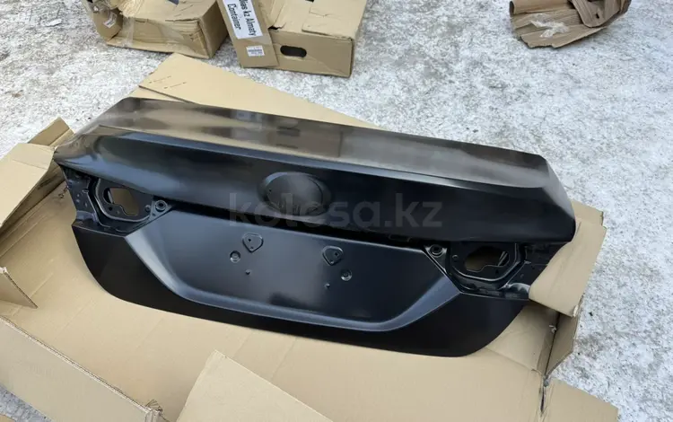 Крышка багажника за 260 000 тг. в Алматы