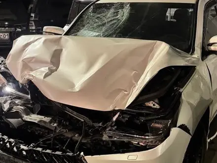 Lexus LX 570 2018 года за 35 000 000 тг. в Астана – фото 2
