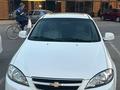 Chevrolet Lacetti 2023 годаfor7 700 000 тг. в Шымкент – фото 2