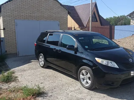 Toyota Sienna 2015 года за 7 700 000 тг. в Атырау – фото 2