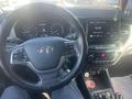 Hyundai Accent 2020 года за 7 100 000 тг. в Караганда – фото 2